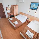Sea Bird Beach Отель
