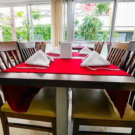 Sea Bird Beach Otel 4*
