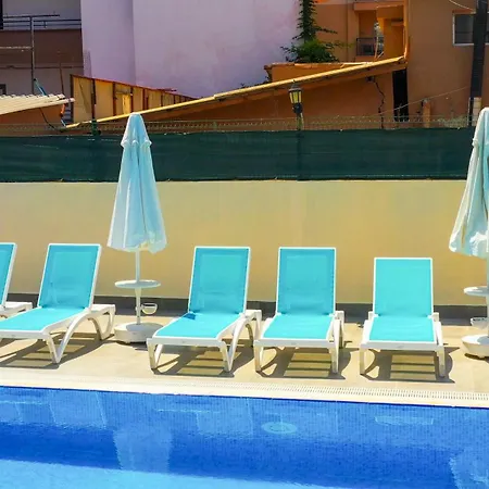 Sea Bird Beach Otel 4*