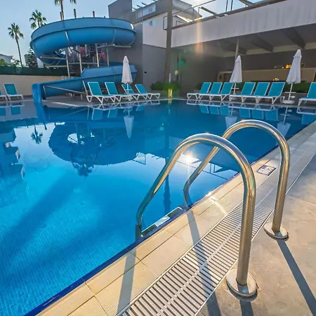 Sea Bird Beach 4*